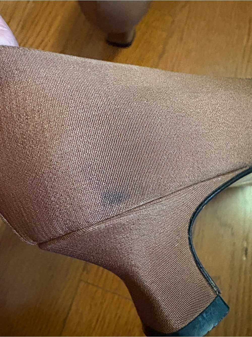 Rene Mancini Brown Satin Cap-Toe Pumps. Made in France. Size 9-9.5 - Picture 10 of 10